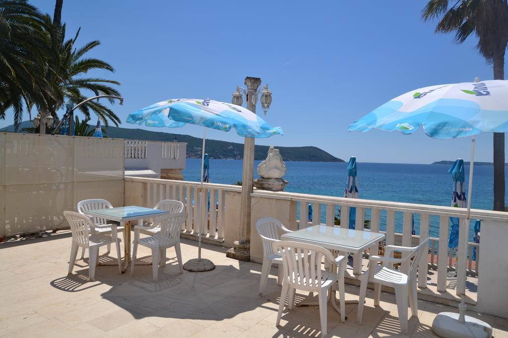 Garni Hotel Vila Aleksandar Herceg Novi Kültér fotó