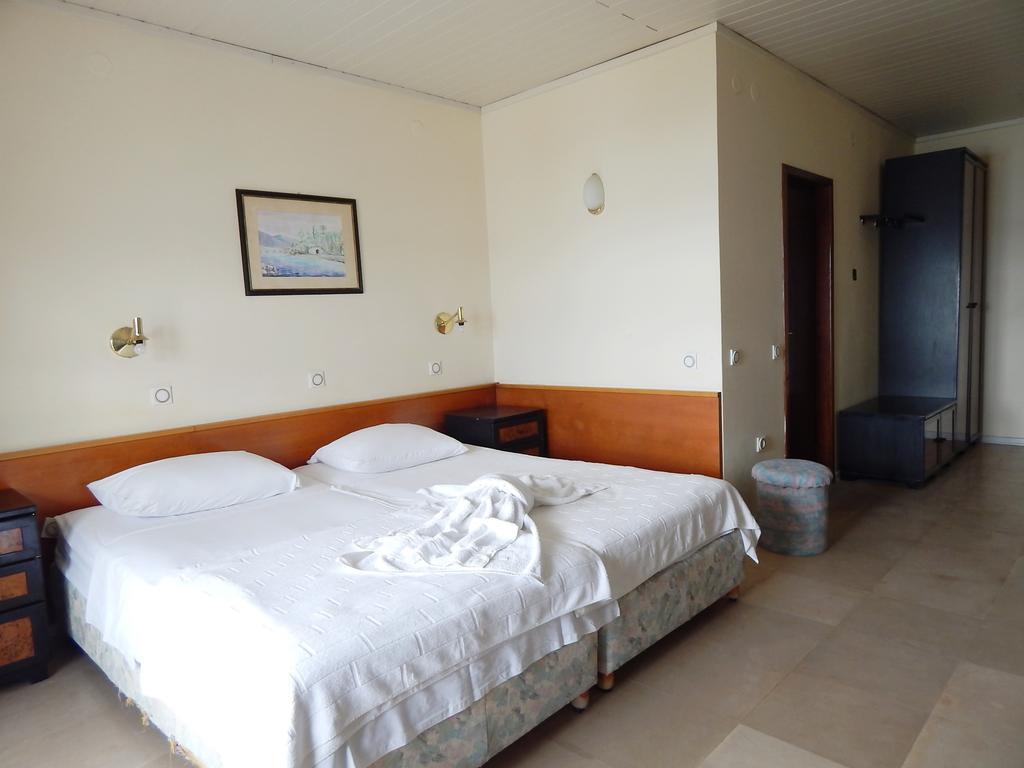 Garni Hotel Vila Aleksandar Herceg Novi Kültér fotó