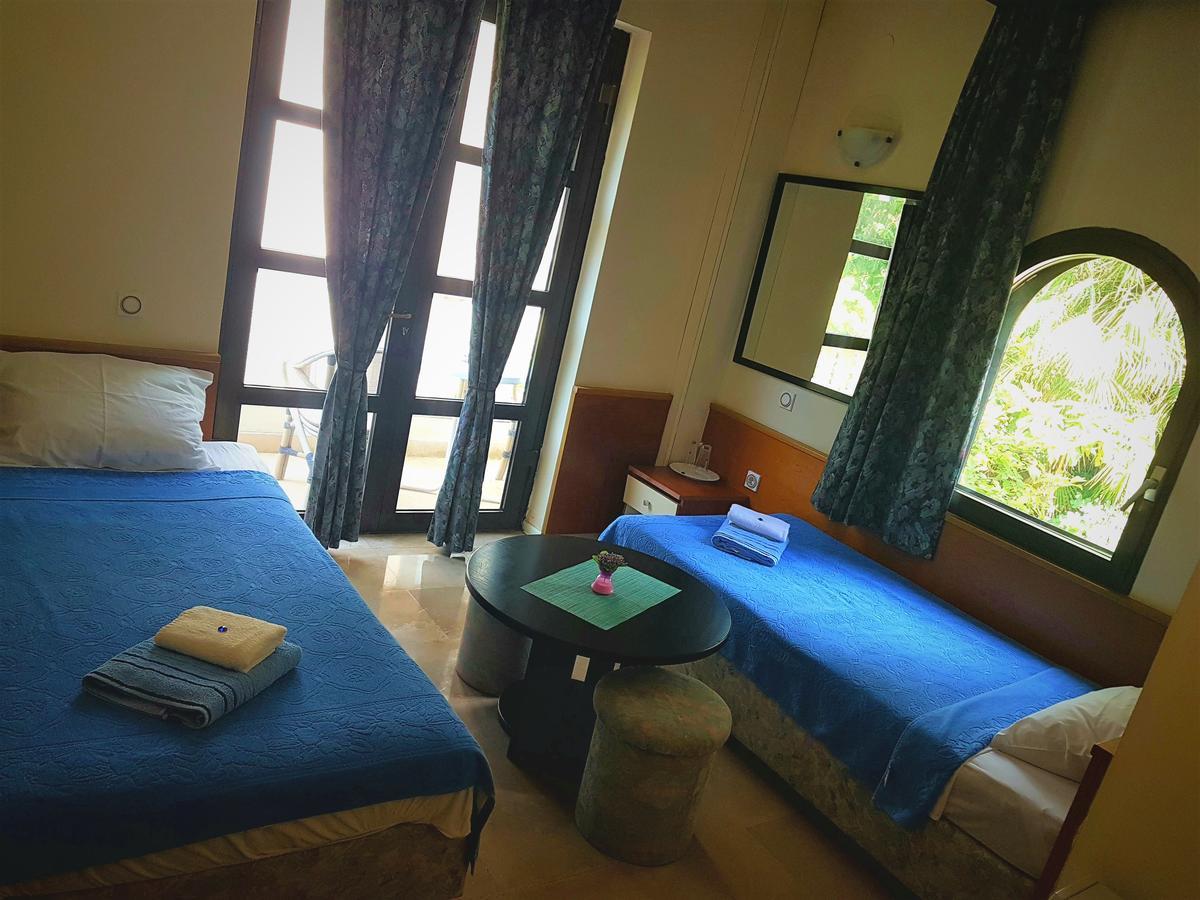 Garni Hotel Vila Aleksandar Herceg Novi Kültér fotó